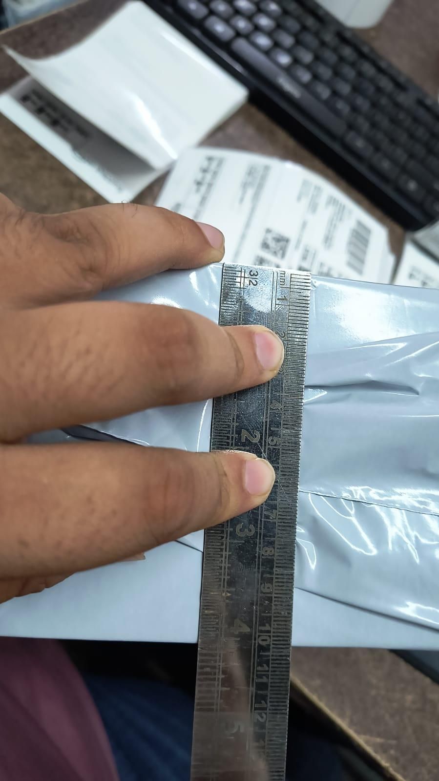 Mens Adjustable Leather Slide Sandals Comfortable Lightweight Summer Memory Foam Sandals Casual Beach Slip On Sandals for Men Indoor & Outdoor